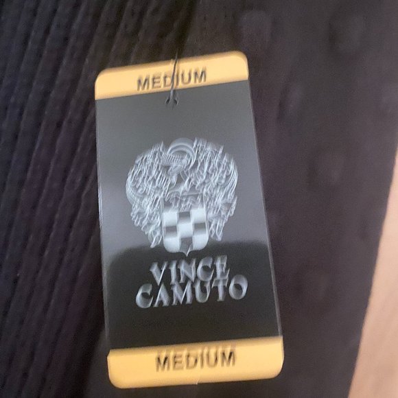 Vince Camuto Women's Sweater with puffed sleeves - raised dots on sleeves - Med - Picture 4 of 4